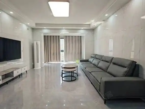 泉州石狮石狮泰禾广场龙喜华城德辉商圈龙喜华城三房二厅二卫精装修