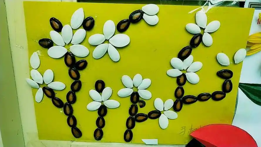 红黄蓝幼儿园亲子手工作品让孩子们"心随手动,学在乐中",一起畅游创意