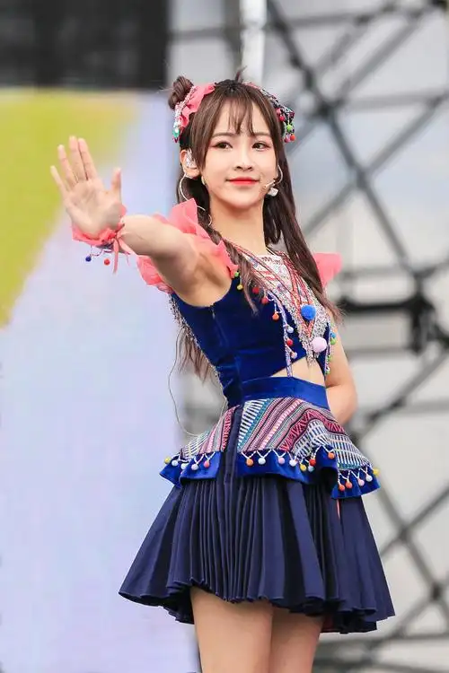 sing女团出席粉丝嘉年华夜笙歌电子国风独树一帜