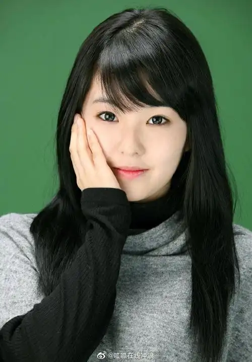 裴珠泫中学证件照#irene学生时期旧照曝光!看图确实是校花水平吧