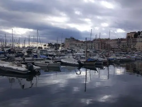 戛纳戛纳老港好玩吗,戛纳戛纳老港景点怎么样_点评_评价【携程攻略】