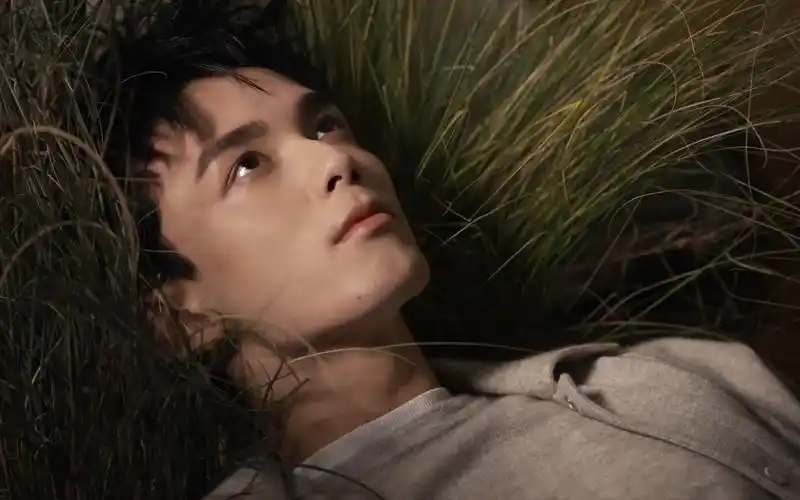 当吴磊古装天花板遇见现代造型,哪个是你的最爱?