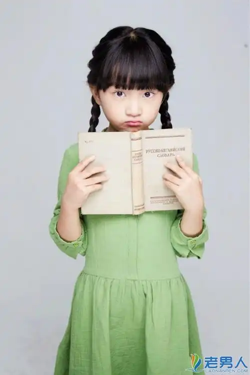 6岁芈姝的扮演者李妮妮资料家庭背景揭秘 / 比乐族