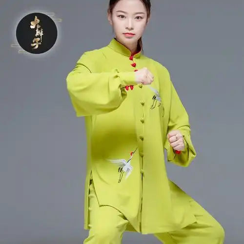 大辫子太极服女飘逸仙鹤太极拳练功刺绣表演武术太极服