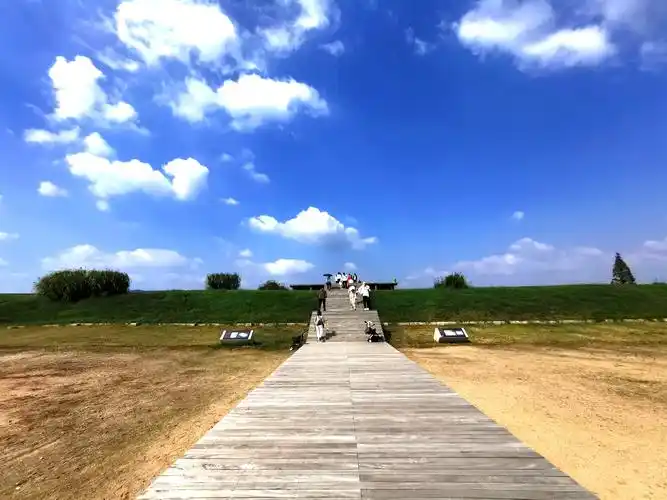 杭州良渚古城遗址公园