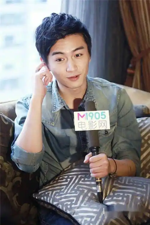 独家顾千帆年轻时啥样陈晓26岁青涩照曝光