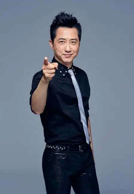 台媒曝庾澄庆心脏病突发去世,二婚娇妻失声痛哭?经纪人出面回应