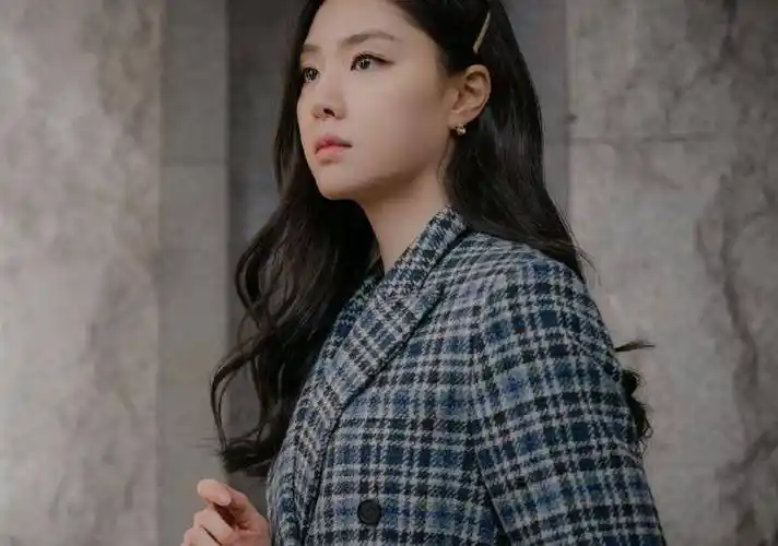 南韩女神徐智慧,明明颜值超高,为何出道十八年才走红?_时候_气质_观众