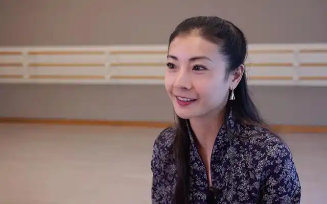 东方卫视主持人杨蕾与前夫一直是一对恩爱夫妻离婚后也很自在