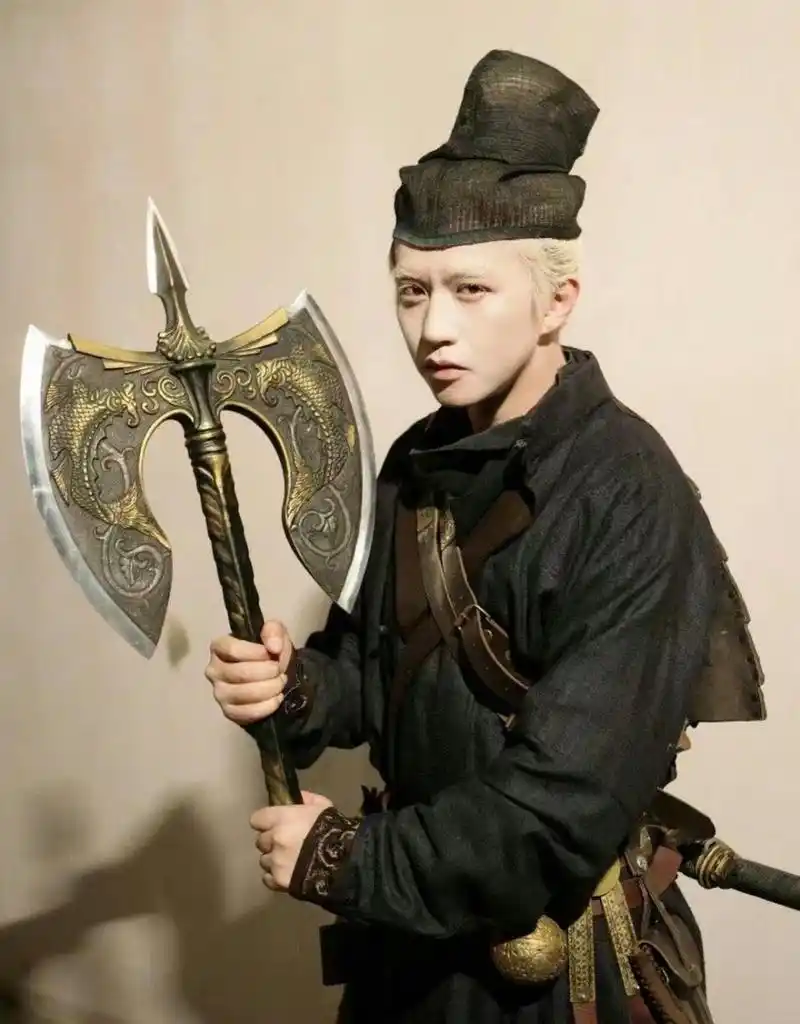 邓超早期旧照,图二我第一眼看成了蔡徐坤