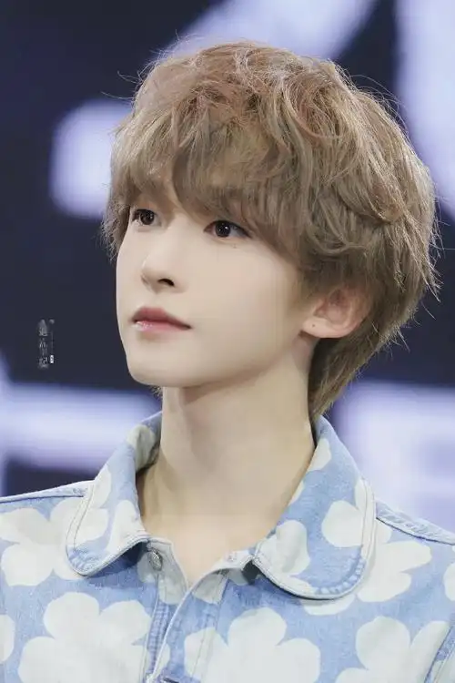 刘宇##刘宇国风美少年