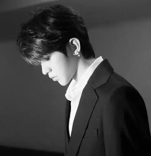 【微信头像】蔡徐坤