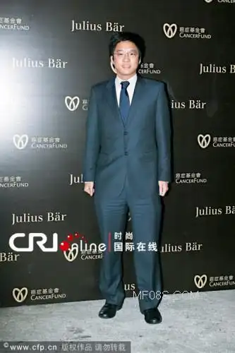 组图:霍启刚伴郎霍启山是高富帅 曾拍拖章子怡