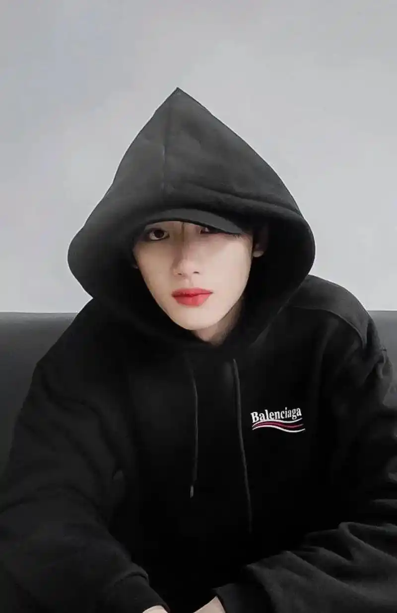 丁程鑫 好久没更新丁哥了#宝藏男孩 #向全世界安利 #神仙 - 抖音