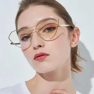 眼镜女镜架大脸