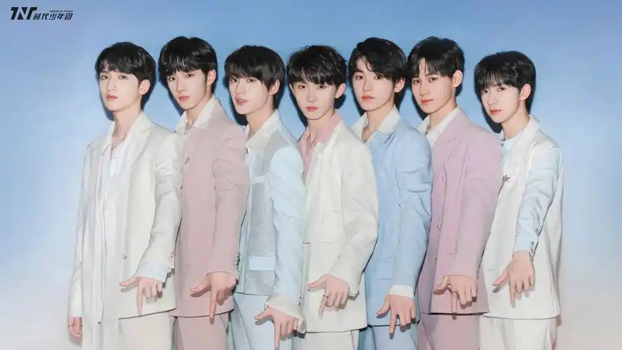 韩国媒体d社说时代少年团复制粘贴防弹少年团的歌曲,舞台作品,这