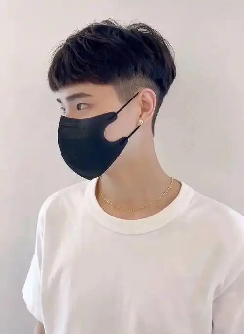 男生"两边掏空"发型帅气有个性,建议剪这3款,尽显潮男魅力