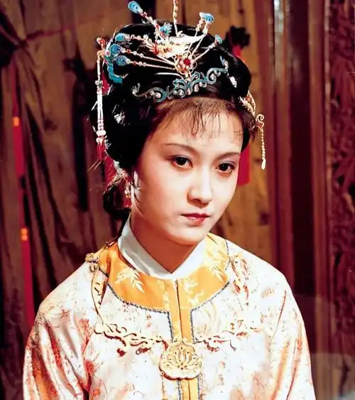 红楼梦人物贾迎春