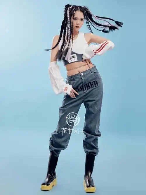 08脏辫辣妹写真超a双马尾双马尾脏辫