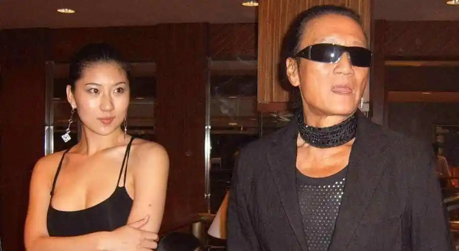 和谢贤交往12年,用青春换来2000万,如今38岁的coco怎么样了?