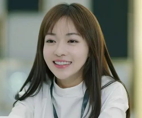 正青春开播吴谨言再拿开挂女主剧本但这次口碑崩了