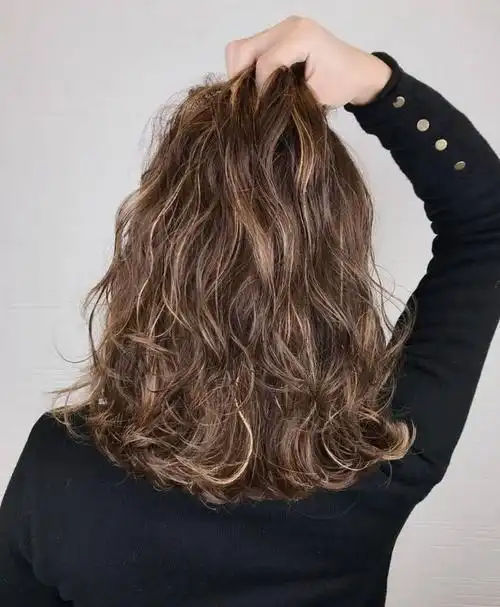 年底烫发首选"全头烫"