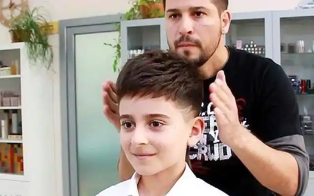 7到12岁小男孩,发型这样剪,帅到无对手