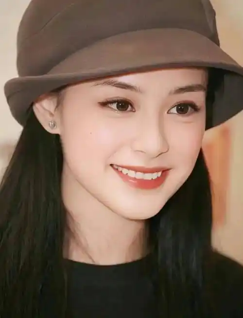 阿娇的颜哭的时候很破碎,笑的时候很可爱学生妹一样_婚姻_回应_什么