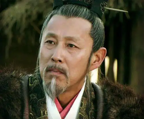 影响汉朝历史轨迹的关键人物共有4个人