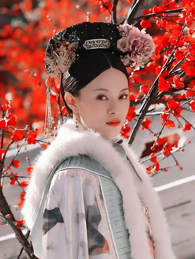 孙俪几个最美的古装造型,"甄嬛"霸气,哪一个造型让你爱上她!