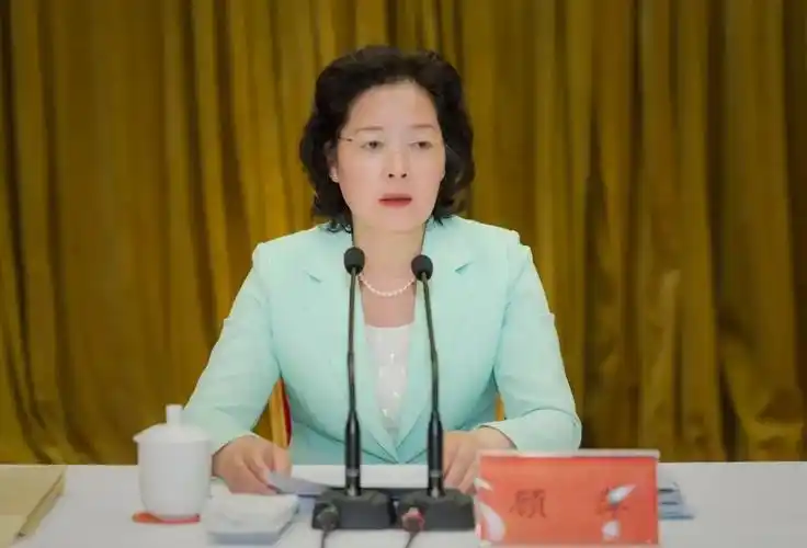 高港区召开深化全国文明城市创建工作大会