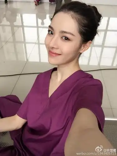 钟楚曦 elane zhong的图片