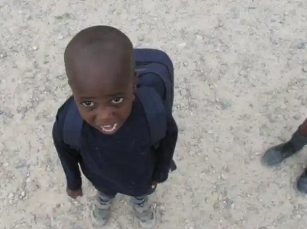 中国孕妈产下"黑人宝宝",丈夫以为抱错,婆婆:我知道原因了