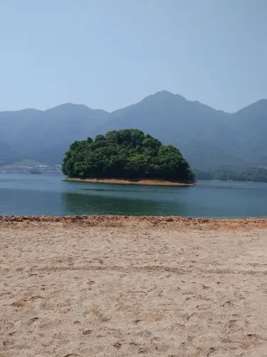 柘林湖风景区