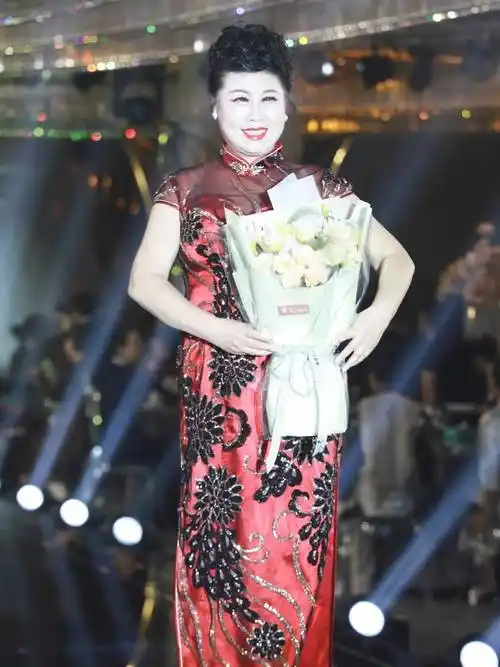 她舞台·美绽放 | 环球·盛世夫人大赛晋城初赛圆满落幕!