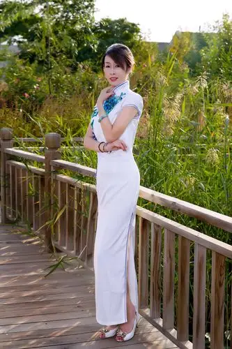 2019各分会旗袍长卷佳丽