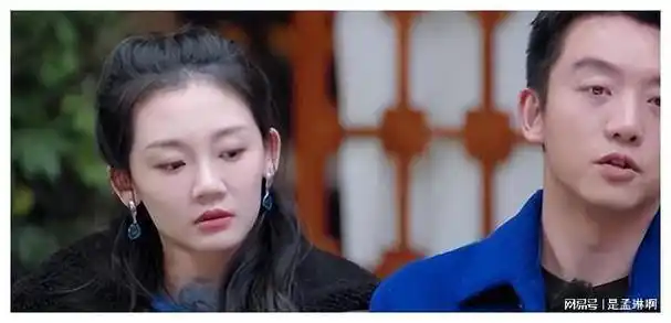 苗苗深夜晒卷发视频脖子上草莓明显网友郑恺你小子真行