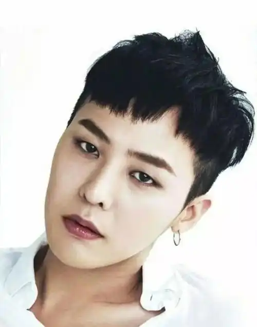 适合长脸的男生发型有哪些图11