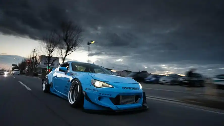 斯巴鲁brz汽车桌面壁纸