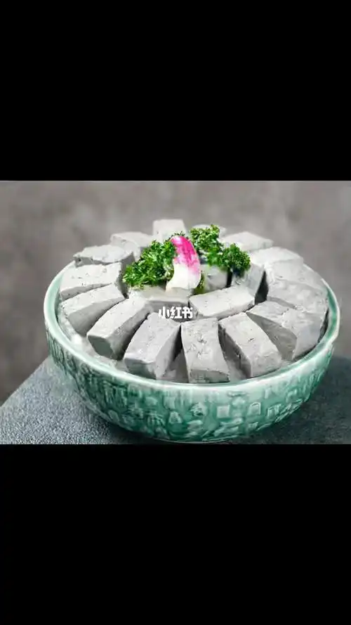 手工黑豆腐,黑豆黑芝麻,花生磨浆,纯手工点卤,都是乌发补肾佳品90