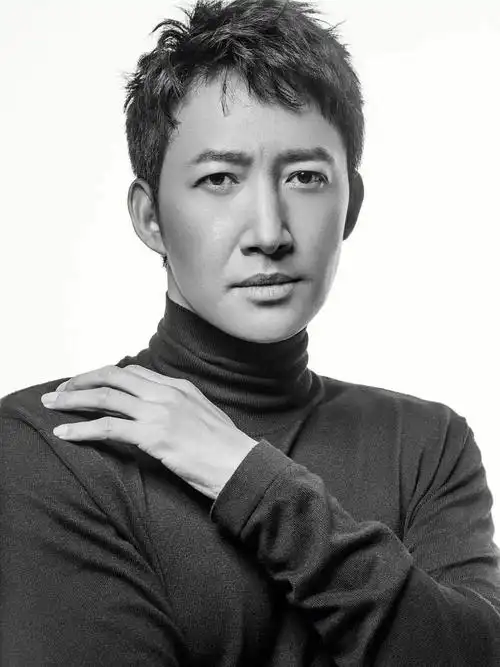 王阳黑白肖像有多经典北京约拍