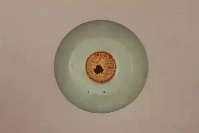 故宫博物院藏宋代瓷器底足鉴识