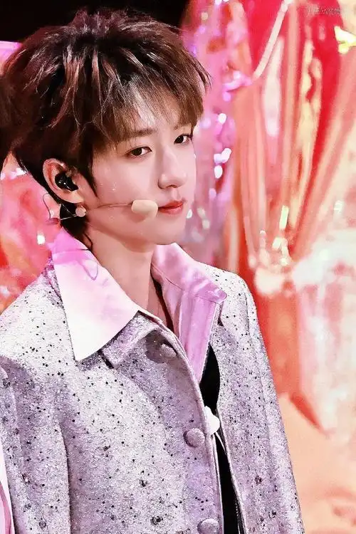 贺峻霖考试成绩出来了