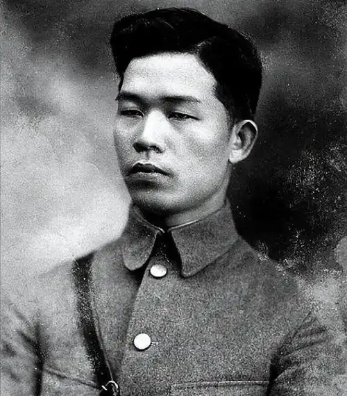 蒋介石在3个关键时刻秘密处决了3个人他们是谁