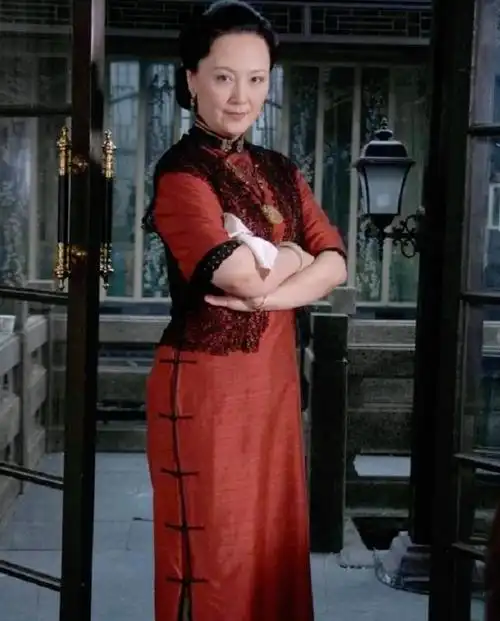 著名演员赵静:80年代红极一时,22岁嫁大6岁粉丝,如今怎样了?