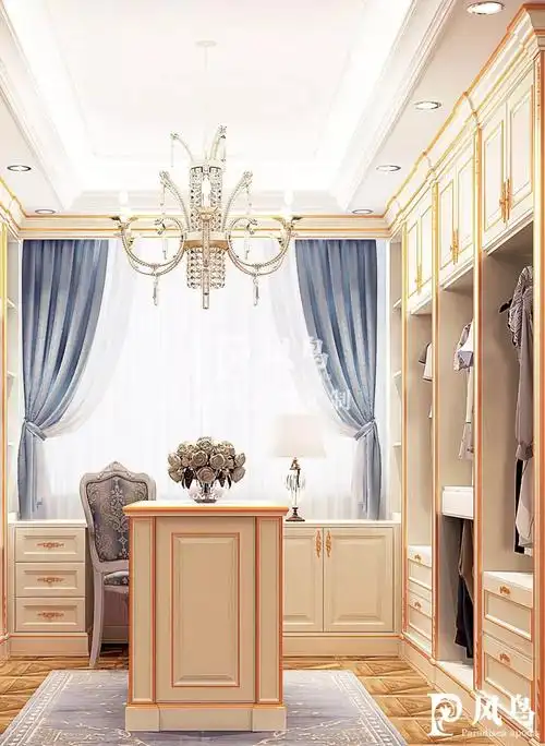 风鸟款式那些浅色系的豪宅衣帽间