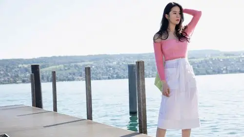 刘亦菲性感桌面壁纸18