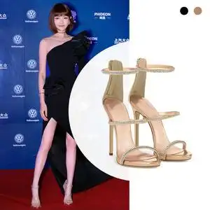 明星唐嫣同款尖头水钻绸缎单鞋女2019春夏新品方扣浅口复古高跟鞋16人