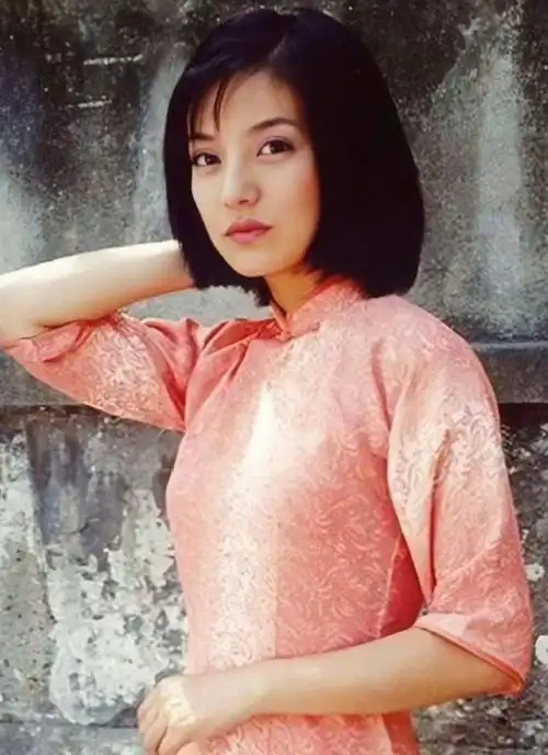 大瓜知名博主曝赵薇即将复出b站视频曝光歌也能听了