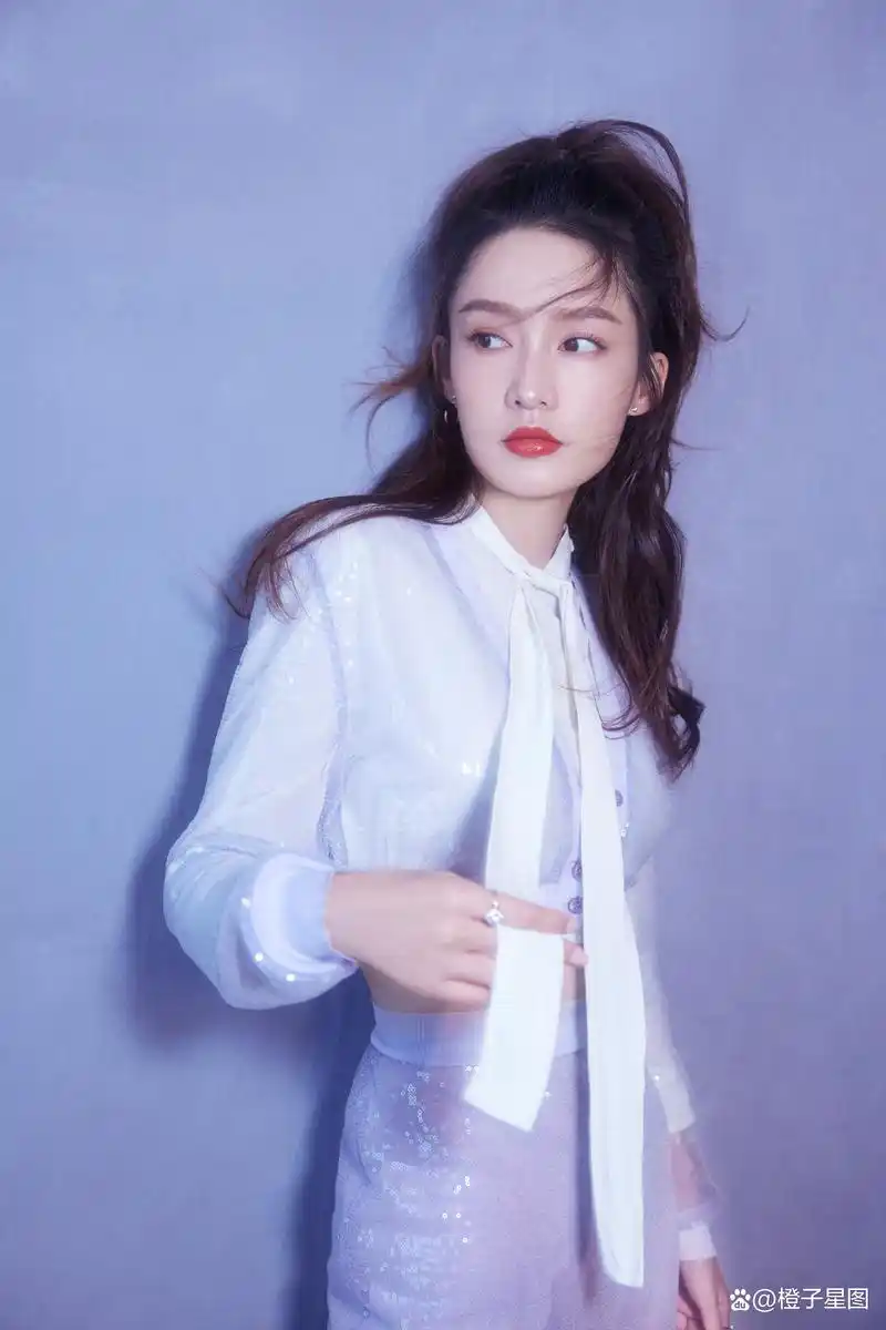明星美图:李沁